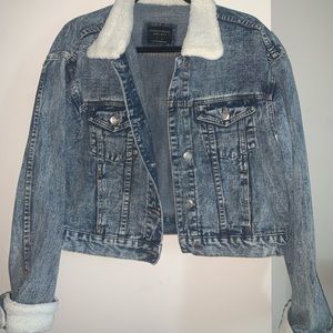Cropped jean jacket